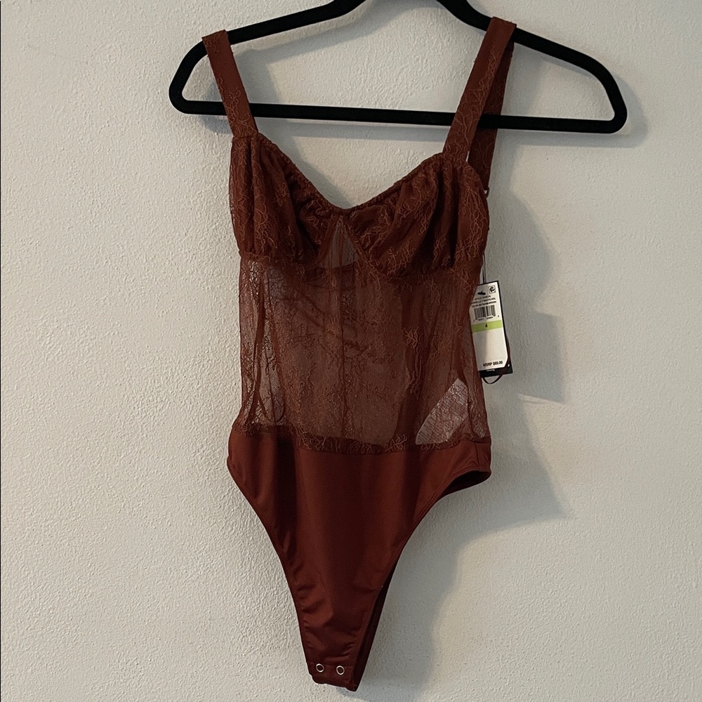 DANIELLE BERNSTEIN Rust Lace Bodysuit NWT SZ 4